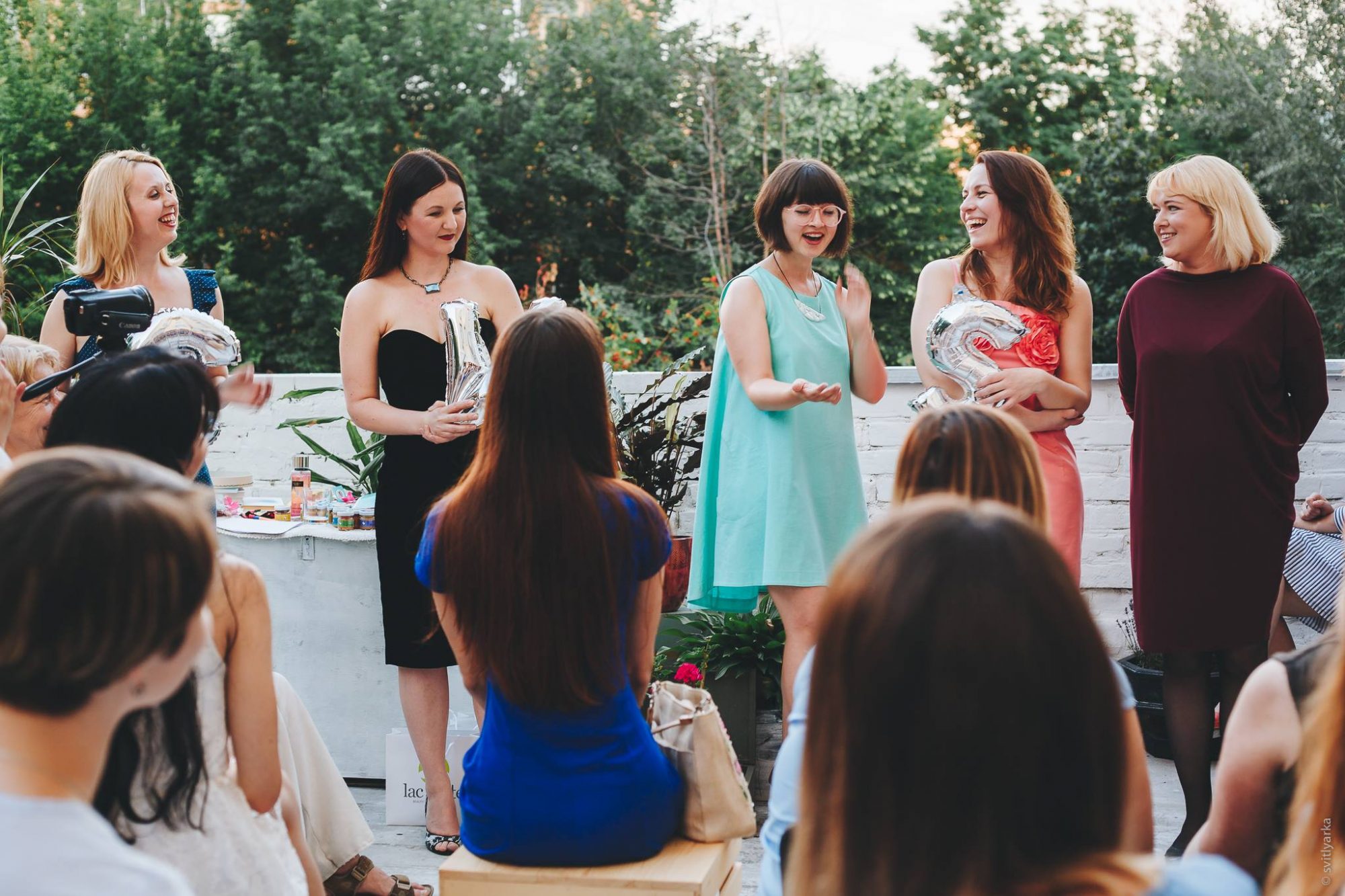 Як це - вп'ятьох заснувати креативний простір для жінок