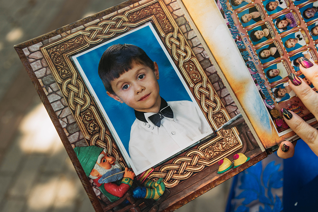 «‎За два роки роботи жодному волонтеру, жодній людині ми не сказали “‎Ні”». Історія керівниці шелтеру в Ясногірці Олени Спрогіс