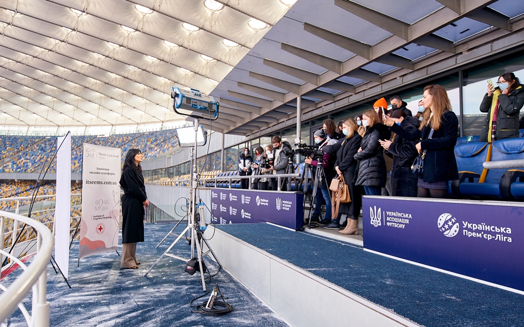 «Мені здається». Маша Єфросініна запускає онлайн-платформу про домашнє насилля