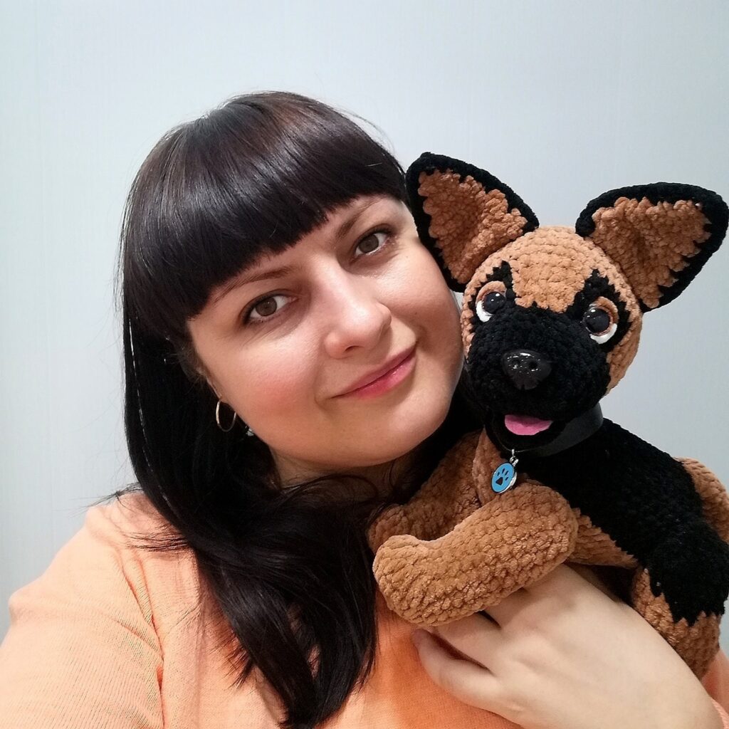 Життя в особливих умовах. Як мами дітей із інвалідністю намагаються заробити гроші