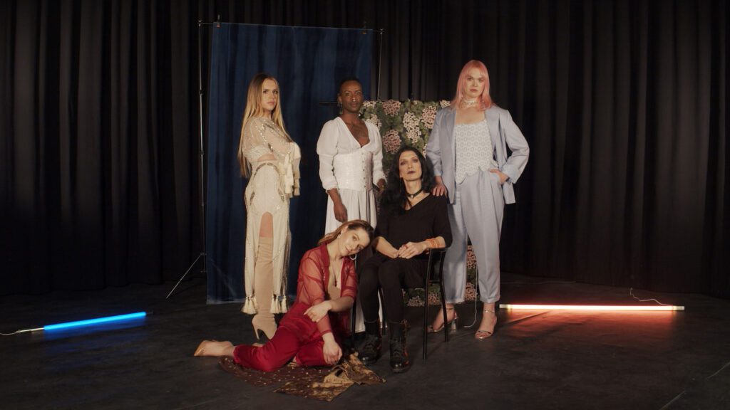 Фемінізм, відкритість, пошук ідентичності. Що подивитися на KISFF 2021