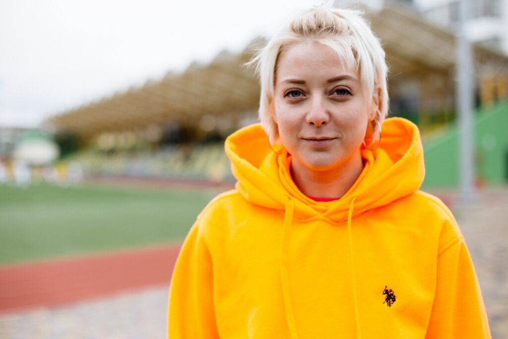 «Я біжу для тебе». Як жінки підтримують одна одну в боротьбі з раком