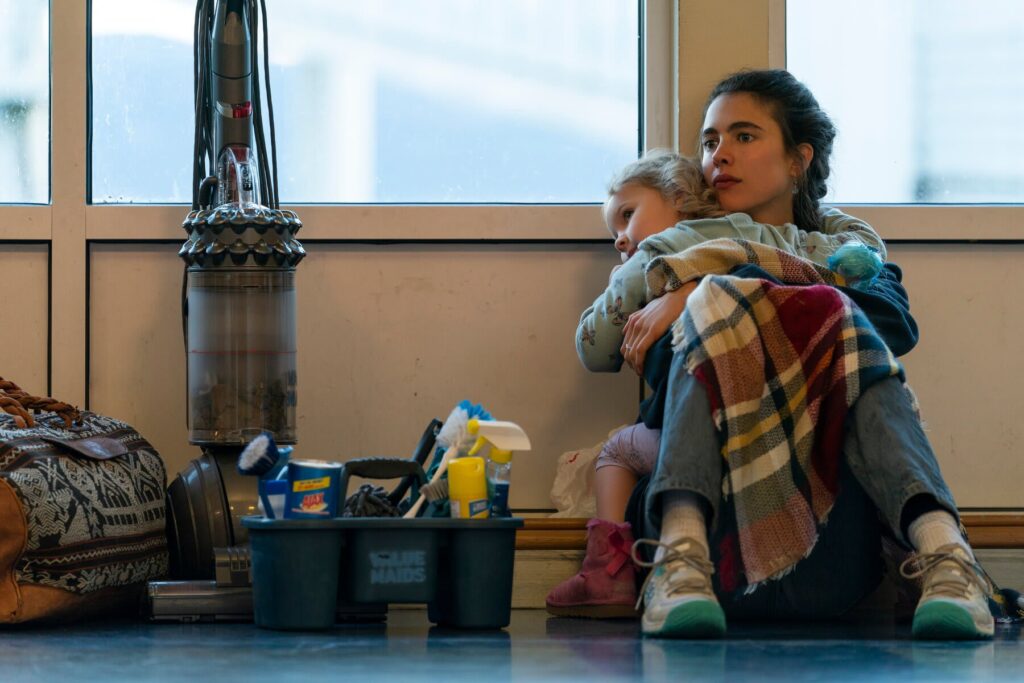 «Покоївка». Серіал про бідність та домашнє насильство 