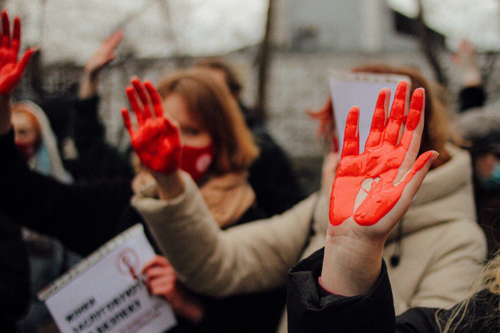 Чому Україна досі не ратифікувала Стамбульську конвенцію та як це можна змінити?