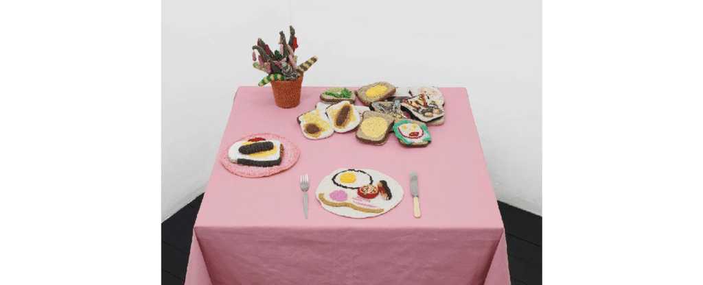 Їжа. Мистецтво. Фемінізм. Що гастрономічні сюжети розповідають про нерівність, жіночність, війну та секс