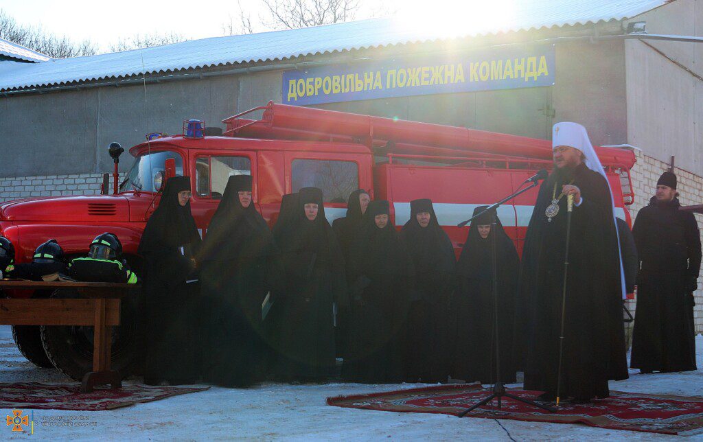 Вісник сексизму vol. 61: Жінки і військкомат